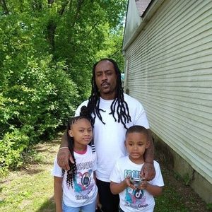 Meet your Posher, Donquez